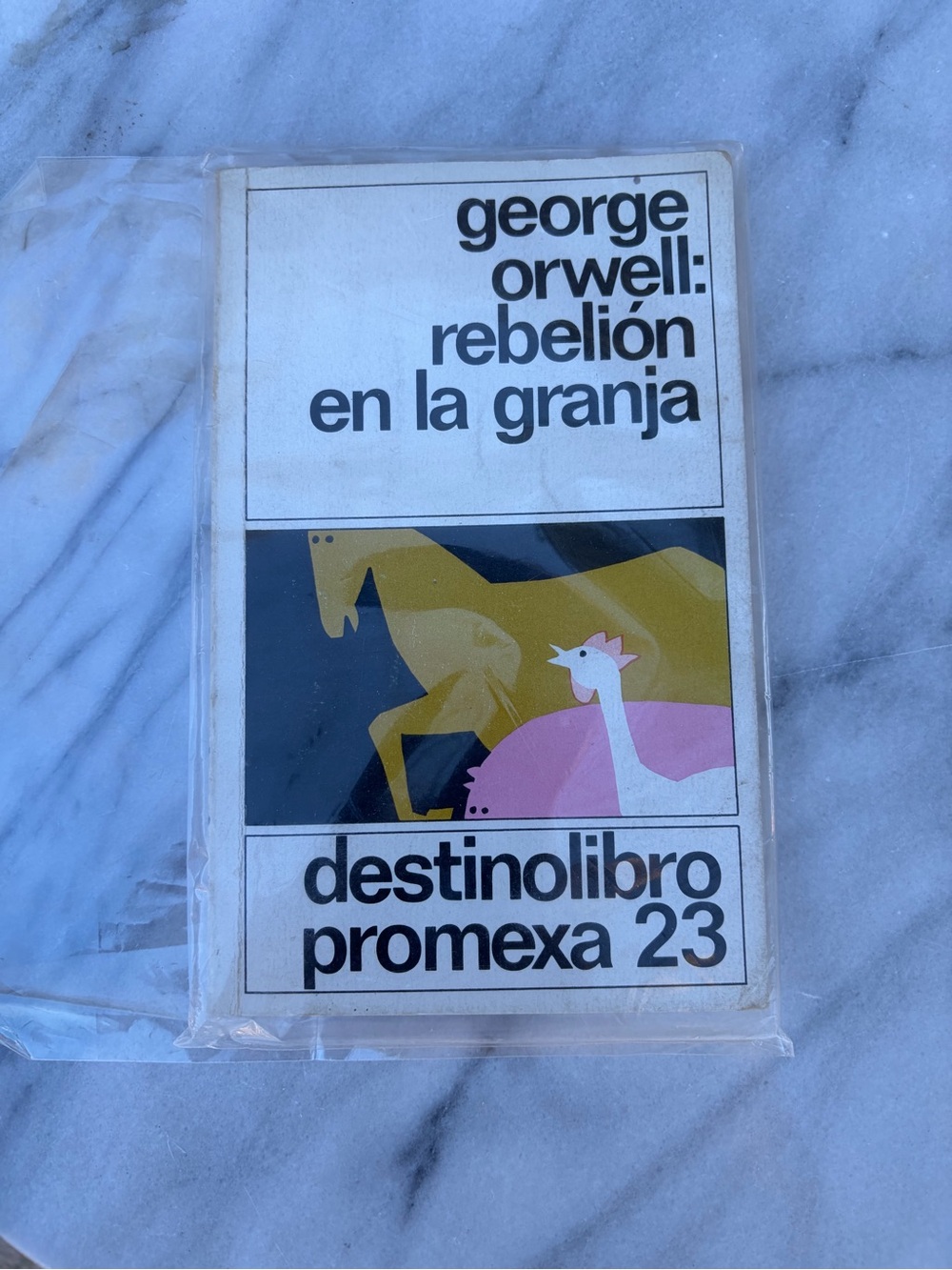 Vintage 1988 George Orwell Rebelion en la Granja Spanish Book